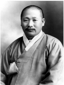 원기 17년 소태산 대종사 진영